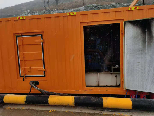 永寿出租发电机-船用柴油发电机的工作原理是怎么样的？