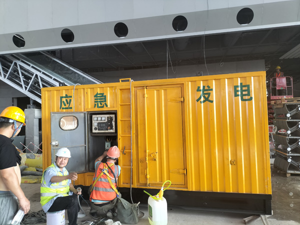 永寿怎样判断空气滤清器是否需要更换？